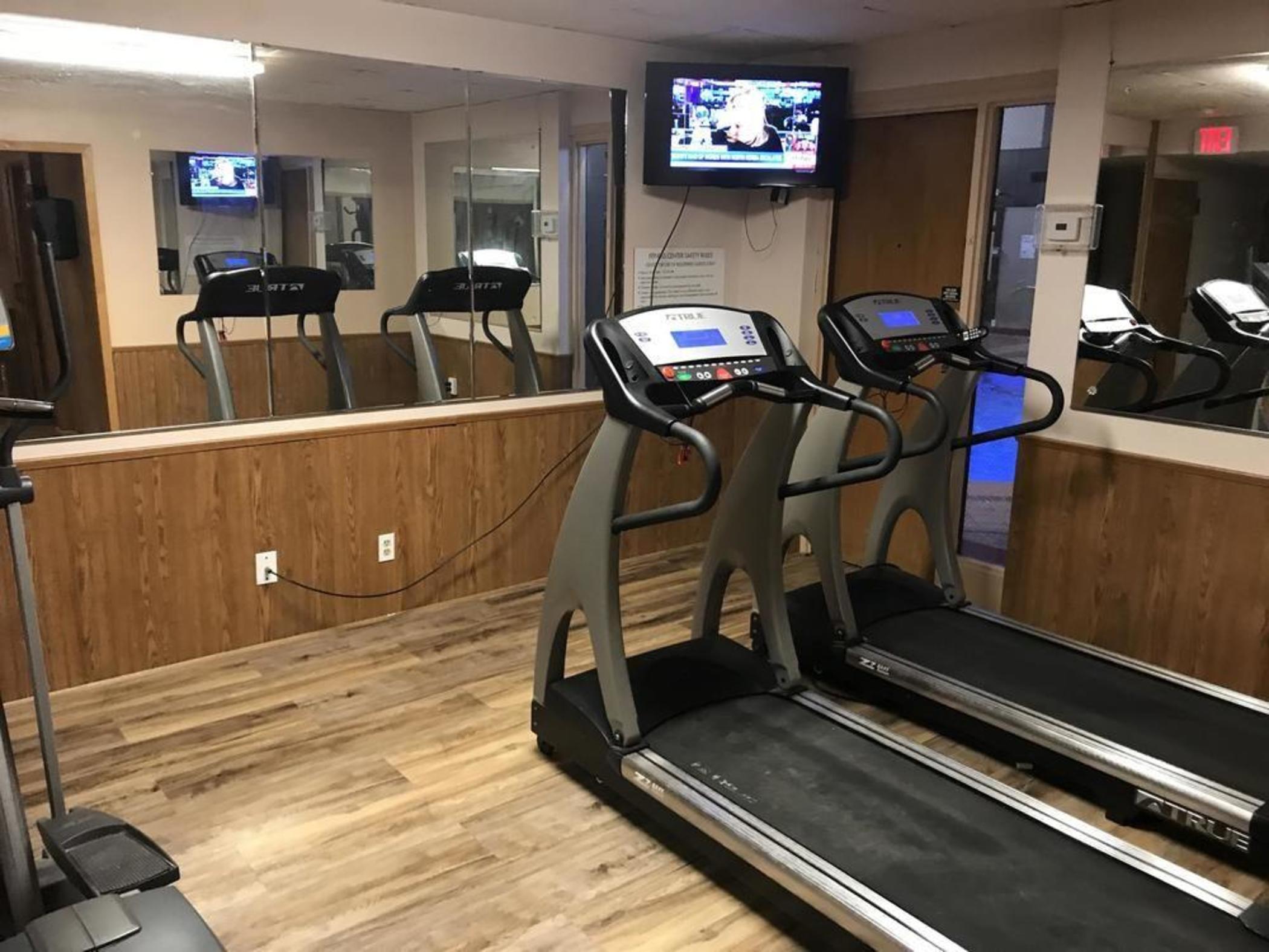 Ramada By Wyndham Albert Lea Esterno foto