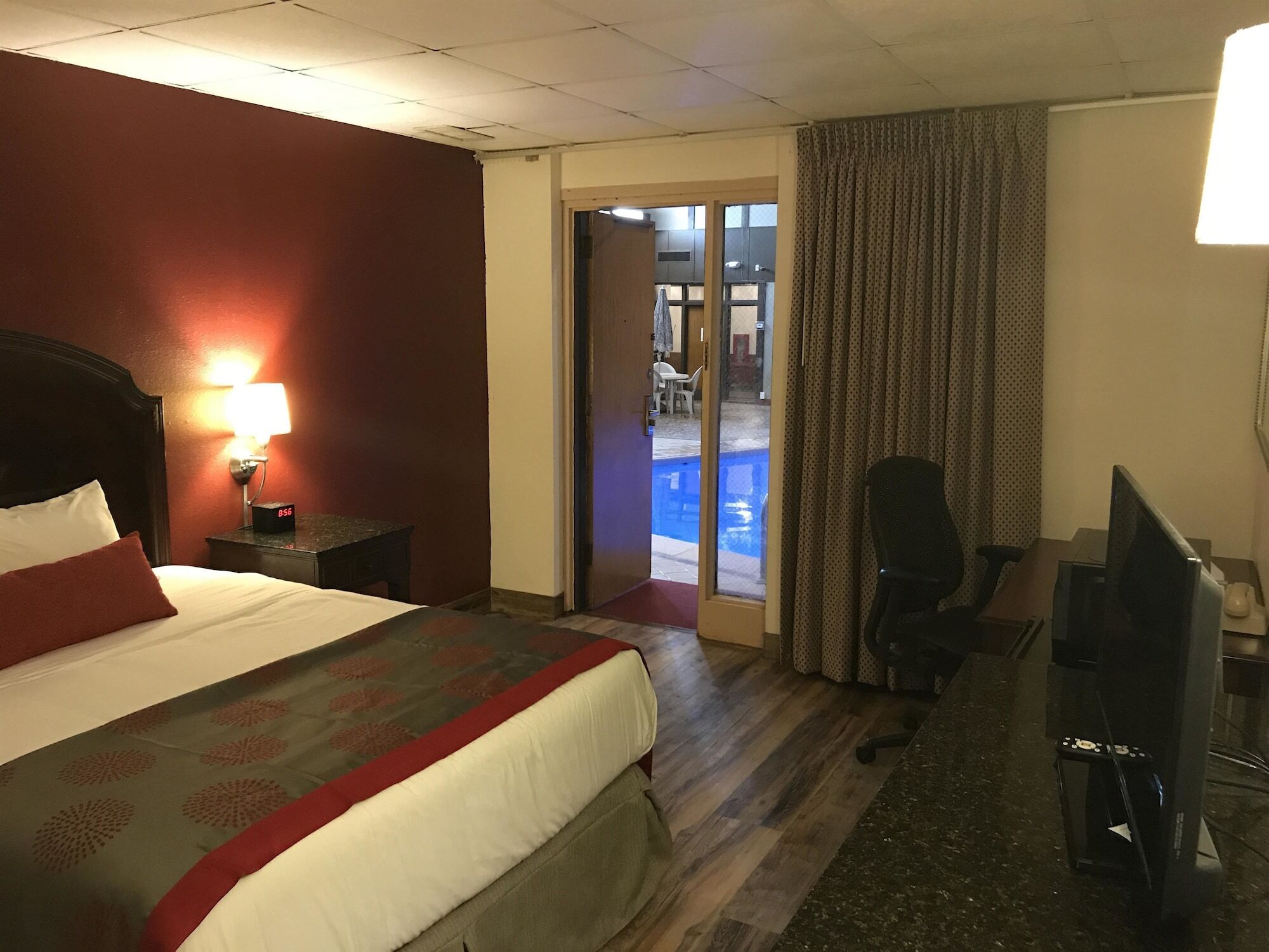 Ramada By Wyndham Albert Lea Esterno foto