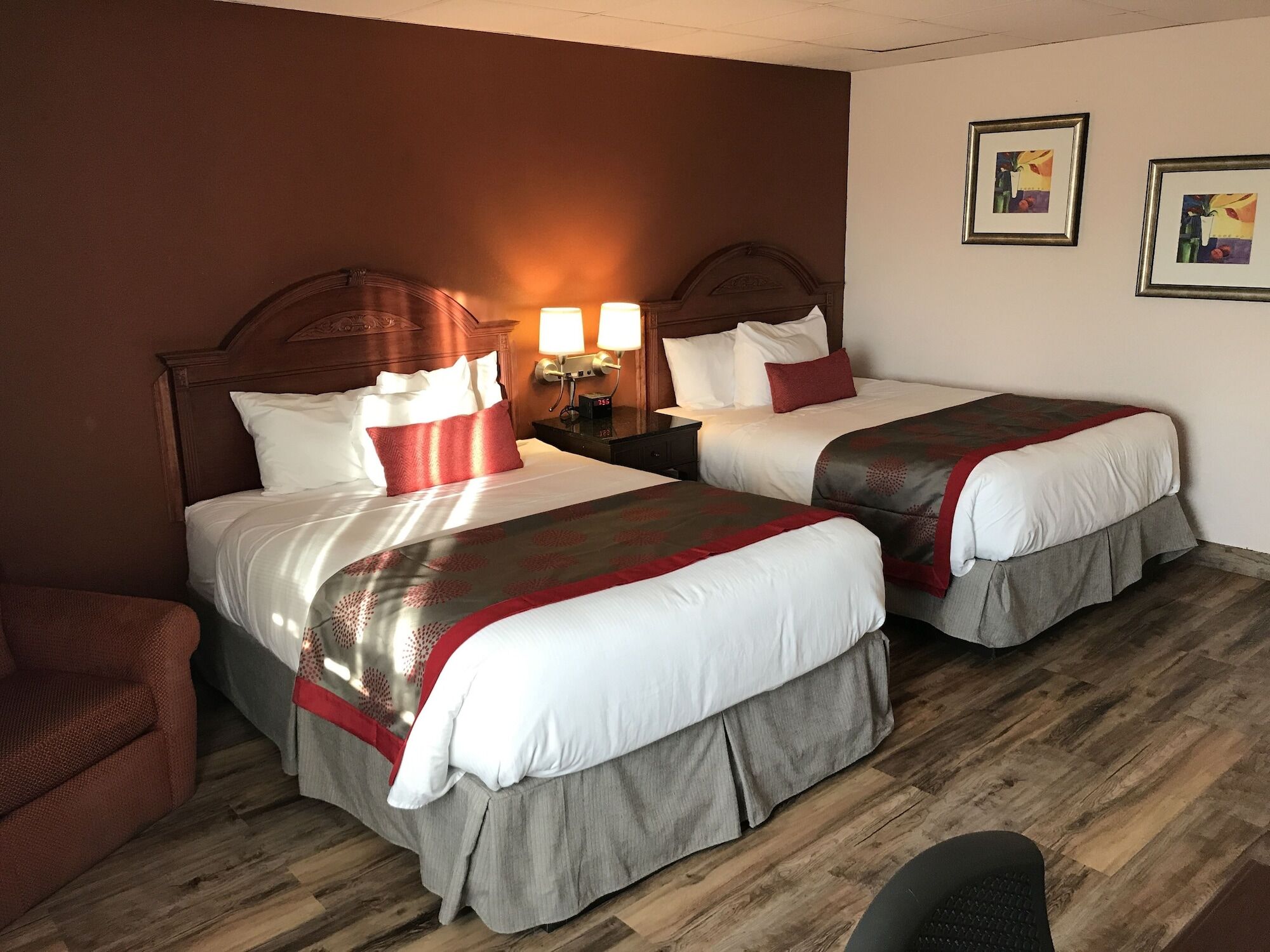 Ramada By Wyndham Albert Lea Esterno foto