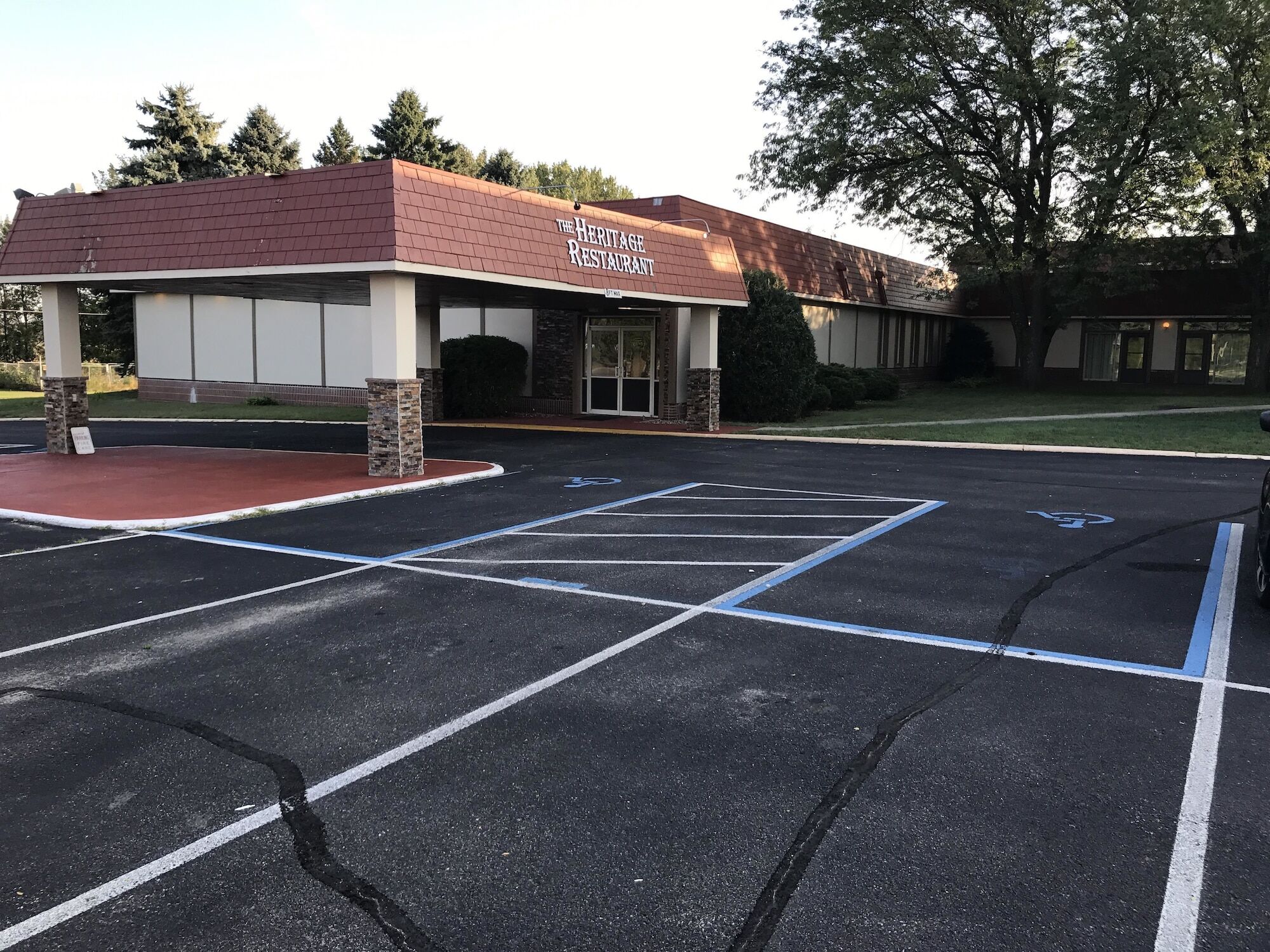 Ramada By Wyndham Albert Lea Esterno foto