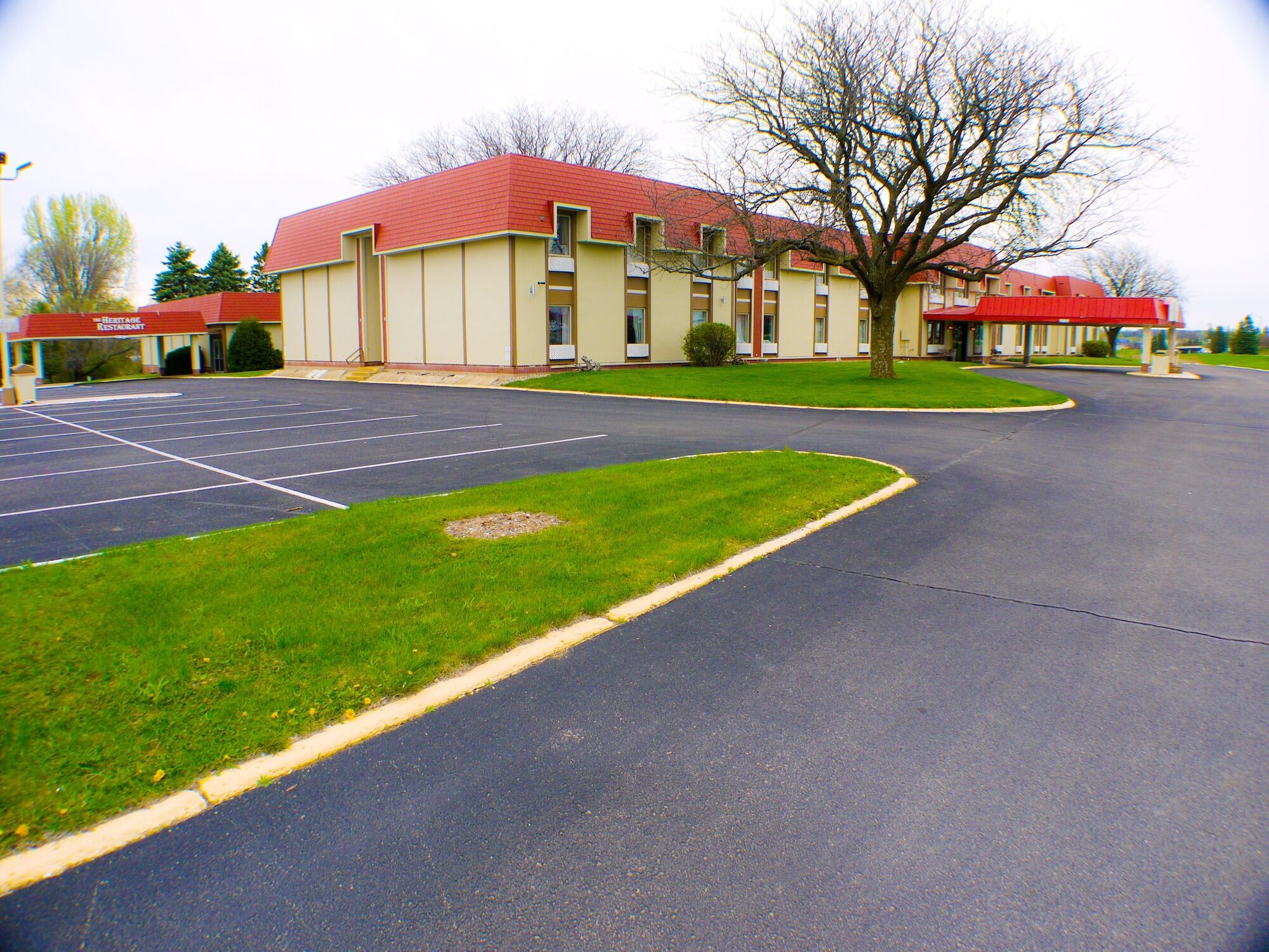 Ramada By Wyndham Albert Lea Esterno foto